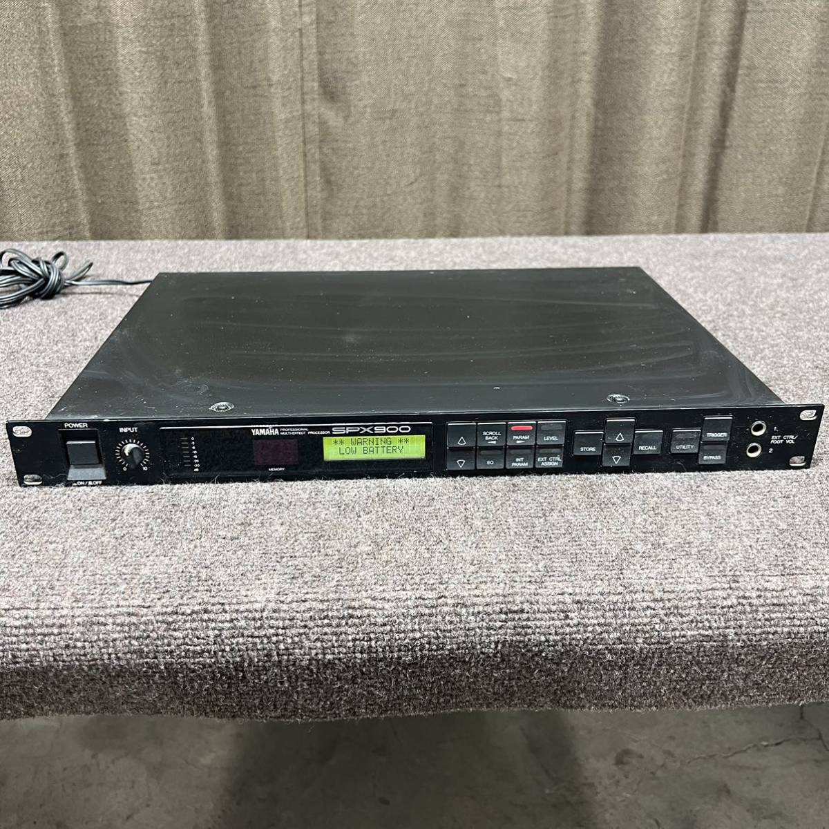 DI5712a)YAMAHA ヤマハ マルチエフェクター SPX900 ジャンク 商品细节