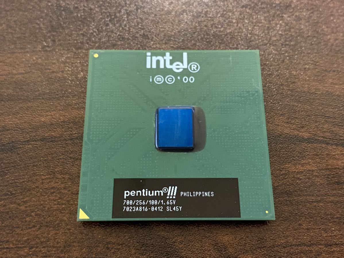 中古 Intel PentiumⅢ 700MHz Socket 370 cB0 PHILIPPINES Coppermine SL45Y_画像1