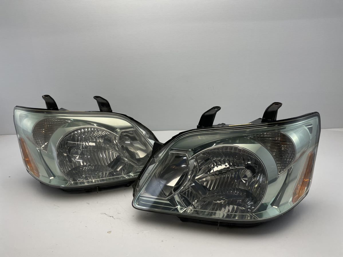 60系 ノア NOAH AZR65 AZR60 後期 ヘッドライト 左右 セットKOITO 28-181 キセノン HID レベライザー付 刻印N4 (I51)_画像2