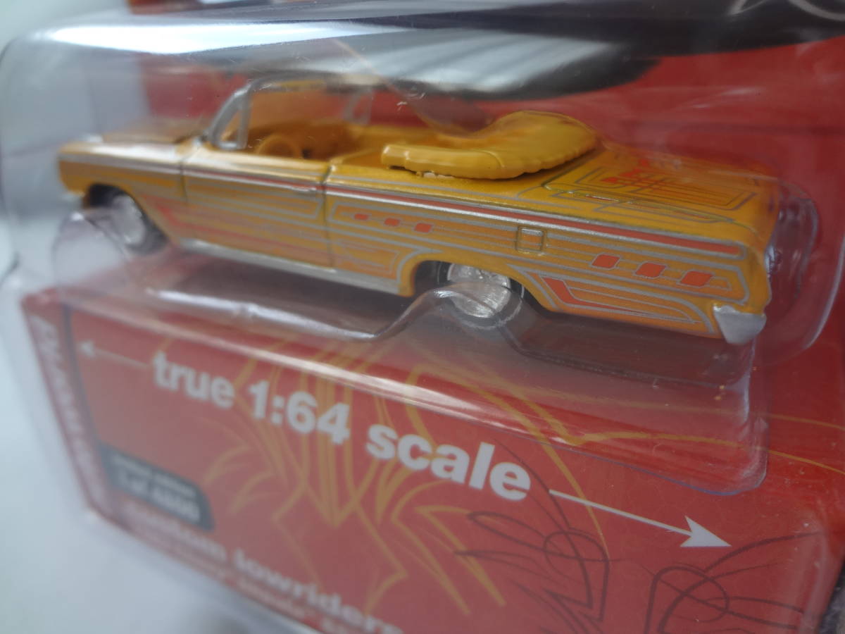 AutoWorld オートワールド 1/64 1962 Chevy Impala SS Convertible シェビー インパラ コンバーチブル イエロー オレンジの画像4