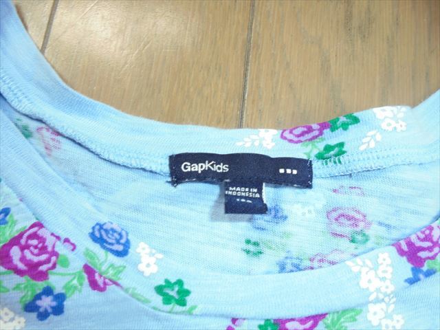  beautiful goods * Gap gap* light blue floral print short sleeves T-shirt *160