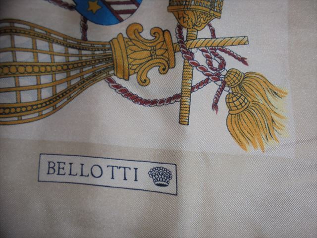未使用★BALLOTTI★ベージュのガレオン船、イタリア製のシルク100％スカーフ 85㎝角_画像3