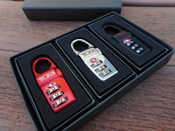 日本未発売 TUMI トゥミ TSA Lock Box Set of 3 ロック 鍵 ダイヤルロック 3点セット 94090-1041 -Multi- 本物をお届け!!
