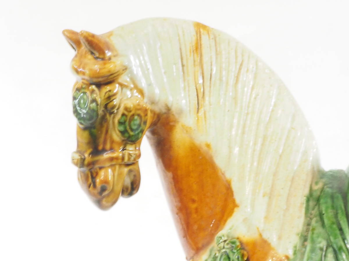  lead .. was decorated with beautiful three . horse. ceramics ornament! China old fine art Tang three . horse ornament 1980 period width 26cm depth 11cm height 26.5cm HKS508