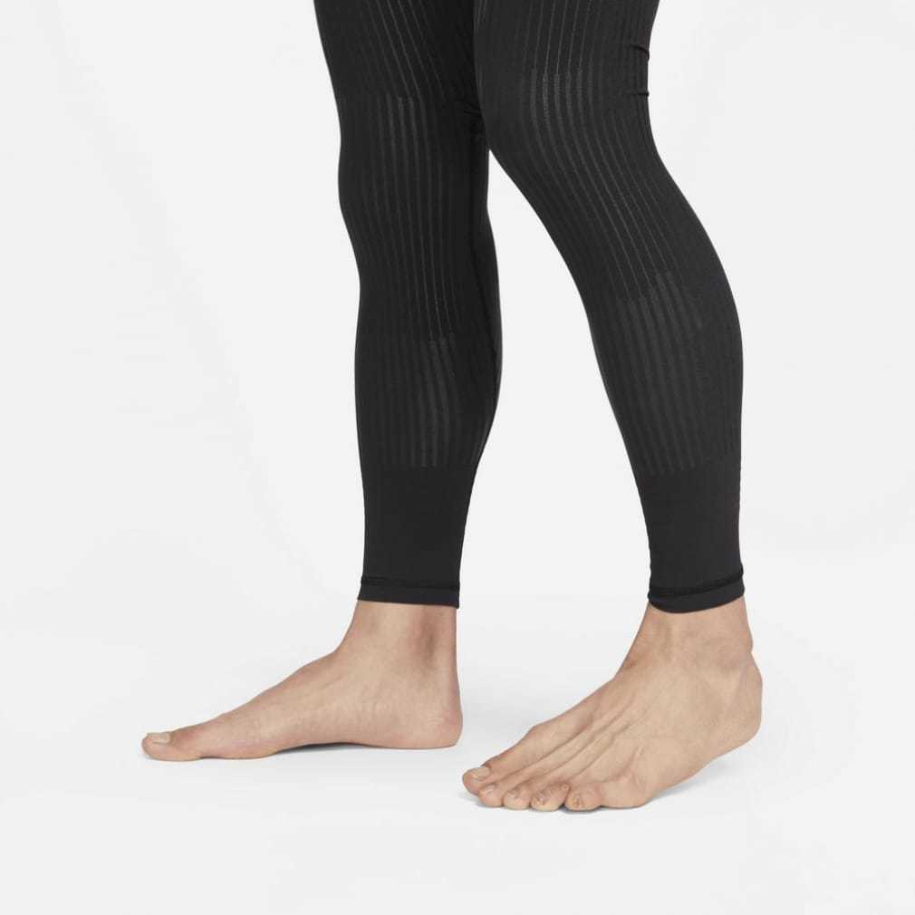 【はこぽす対応商品】 NIKE Dri-FIT 黒 タイツ トレーニング リカバリー A.P.S. ADV タイツ