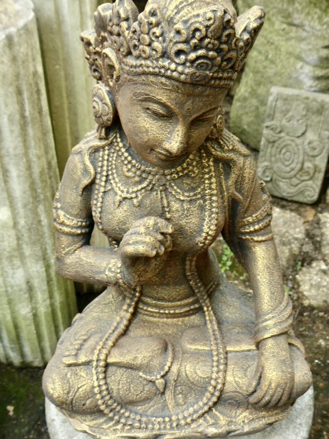 ヒンドゥーの女神デウィh54cm Dewi ヒンドゥー仏像　ガーデンオブジェ　0806_画像5