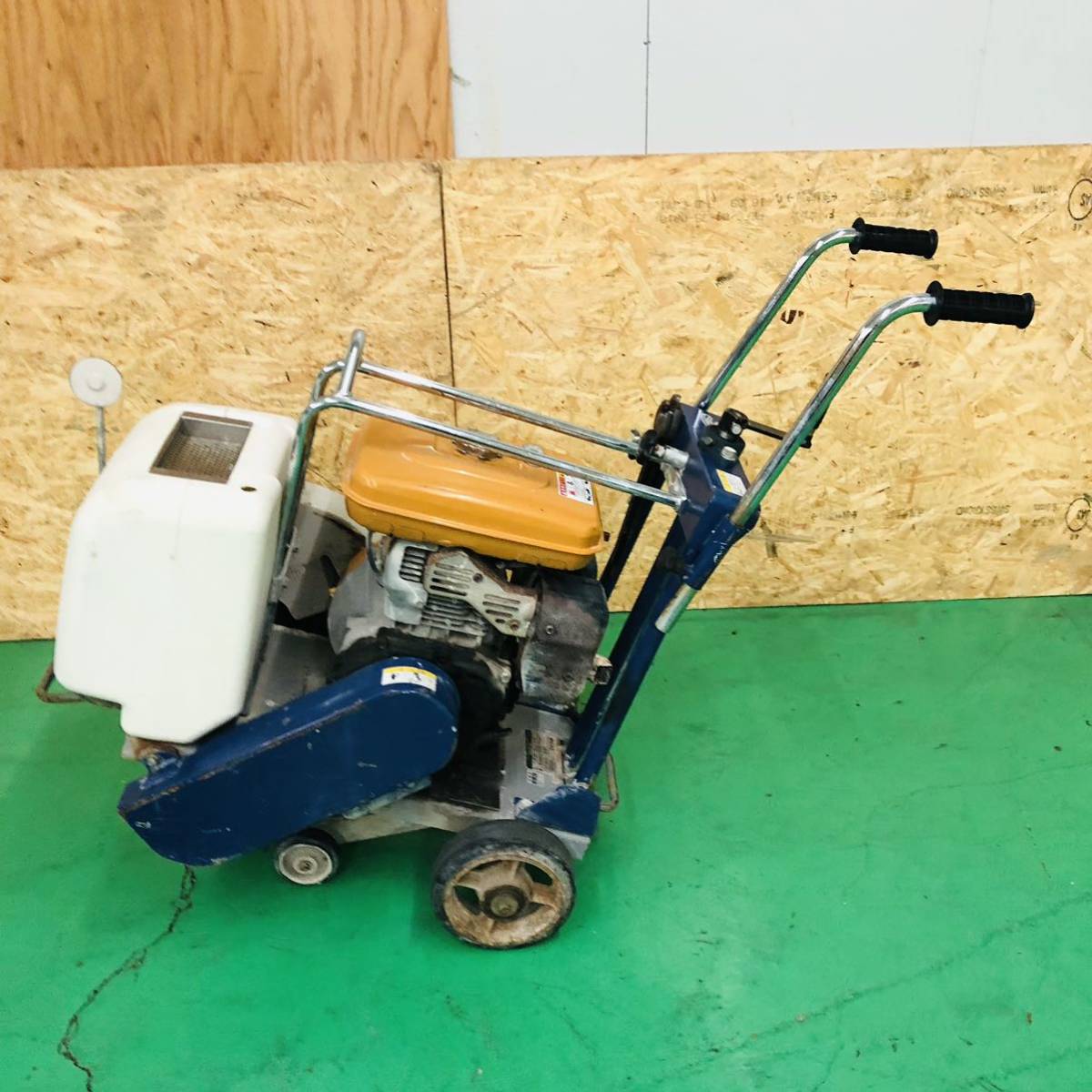 現状品 動作未確認 TACOM コンクリートカッター エンジン 現状品 動作未確認 TACOM コンクリートカッター エンジン