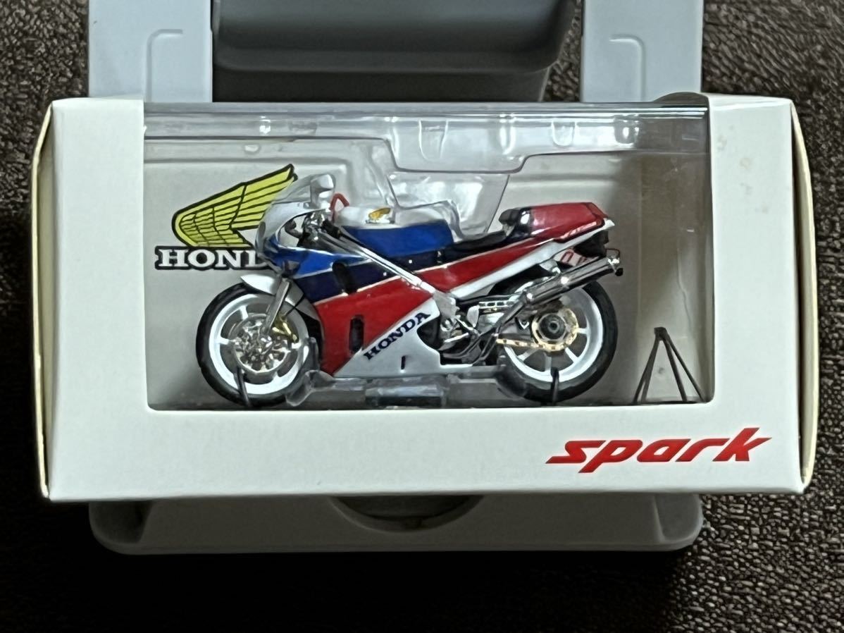 Spark model スパークモデル 1/43 HONDA VFR750R RC30 1987 M43028 Minimax バイク