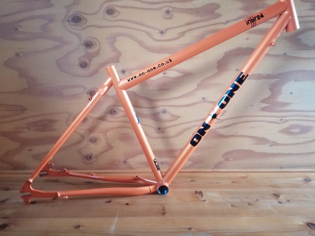 【アウトレット☆送料無料】 inbred one on 29er ピスト シクロクロス トラックロクロス仕様にも シングル/マルチスピード兼用 クロモリフレーム インブレッド オンワン マウンテンバイク 【アウトレット☆送料無料】 inbred one on 29er ピスト シクロクロス トラックロクロス仕様にも シングル/マルチスピード兼用 クロモリフレーム インブレッド オンワン マウンテンバイク