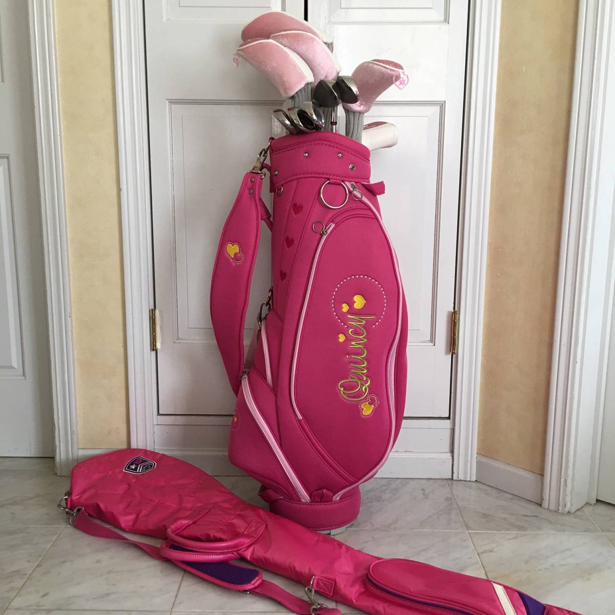介紹〜中級卡拉威卡拉威女士俱樂部套裝10球童套裝粉紅色享受高爾夫設置高爾夫 原文:入門～中級者向け Callaway キャロウェイ レディース クラブセット 10本 キャディーバッグセット ピンク ENJOY SETTING ゴルフ