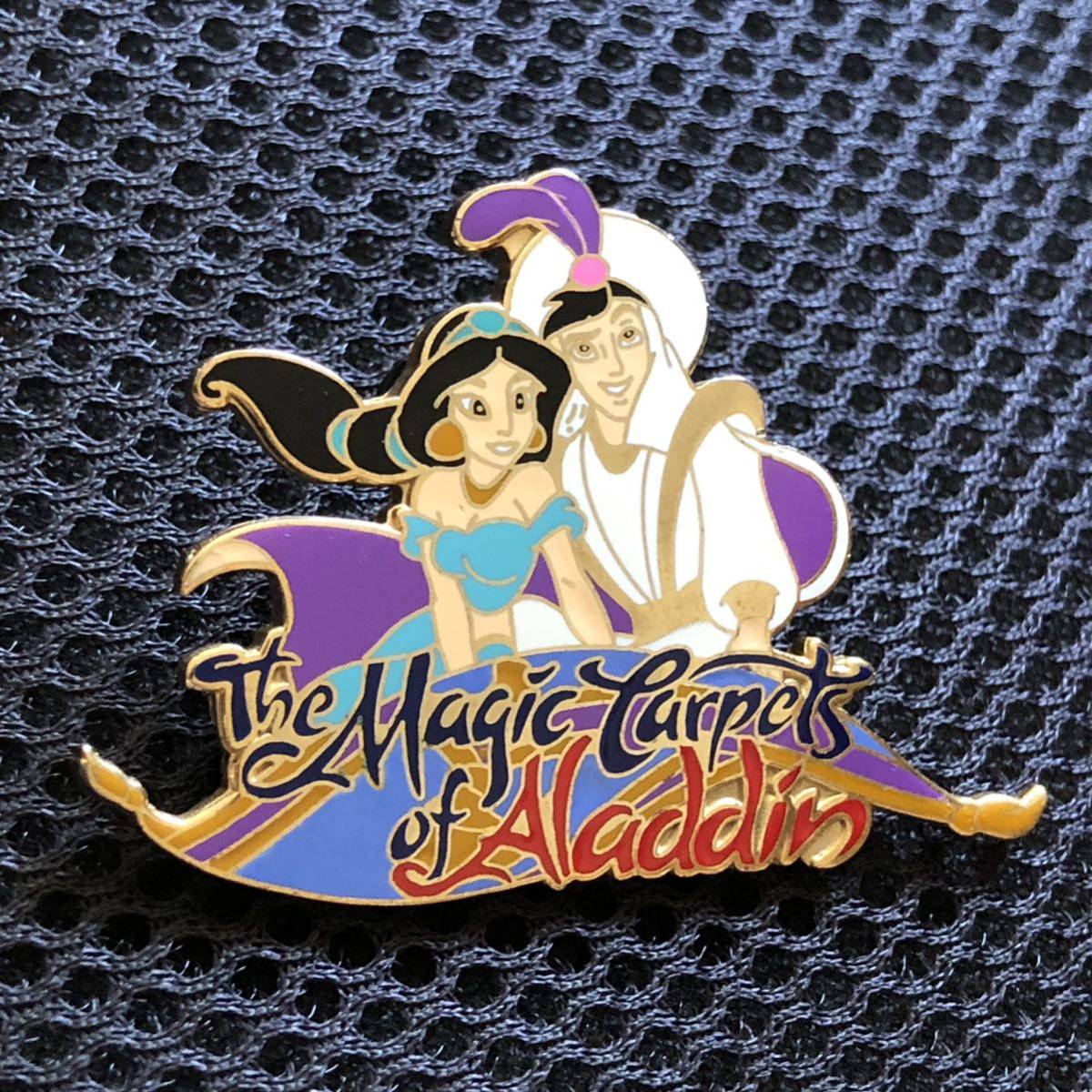 [Используется] Значок Aladdin Pin Магический ковер PIN -штифт TRE TRE Знакомство за рубежом Жасмин WDW