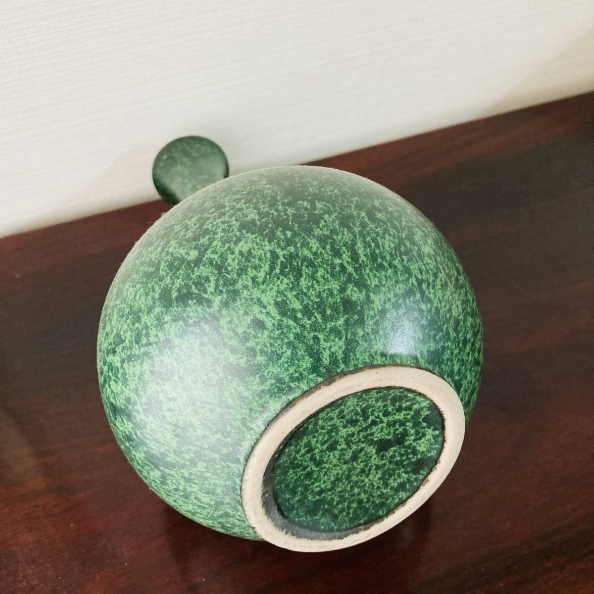 美濃焼の花瓶　緑1　シックな色合い　レトロ　昭和　一輪挿し_画像4