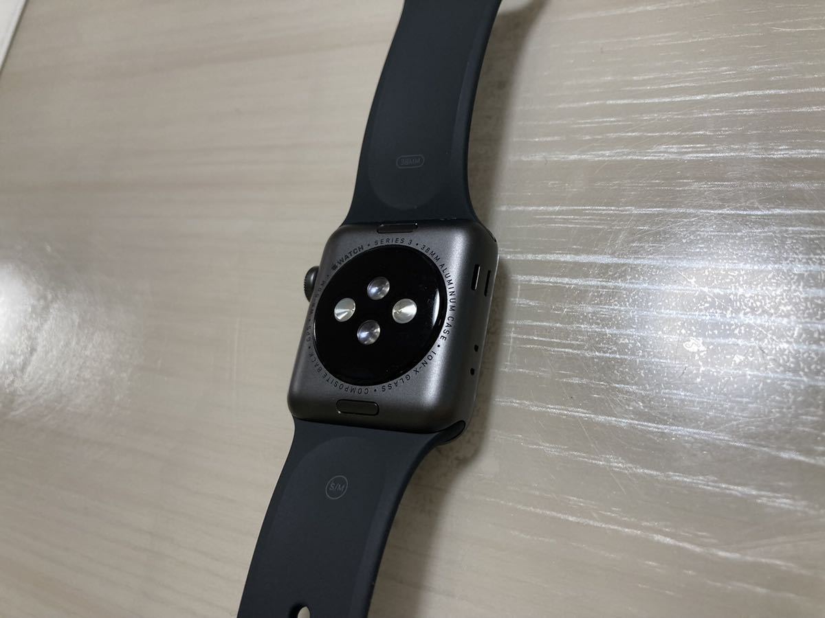 Apple Watch Series 3 A1858 ほぼ新品 38mm Case Space Gray アップル