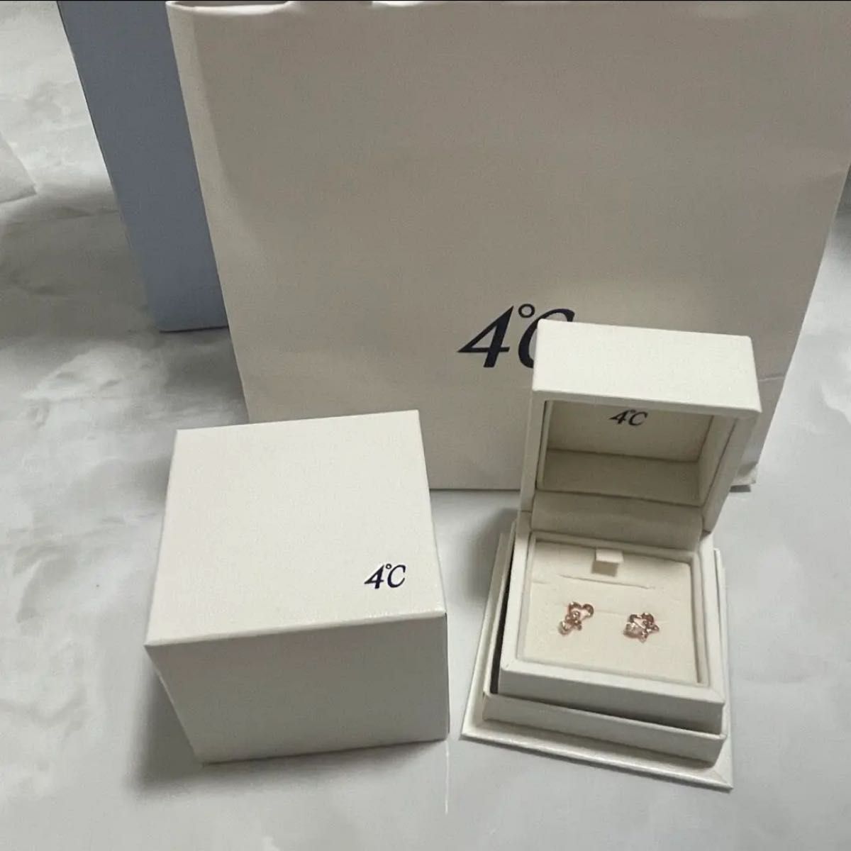 新品未使用・在庫切れ】K10ピンクゴールド ピアス|PayPayフリマ