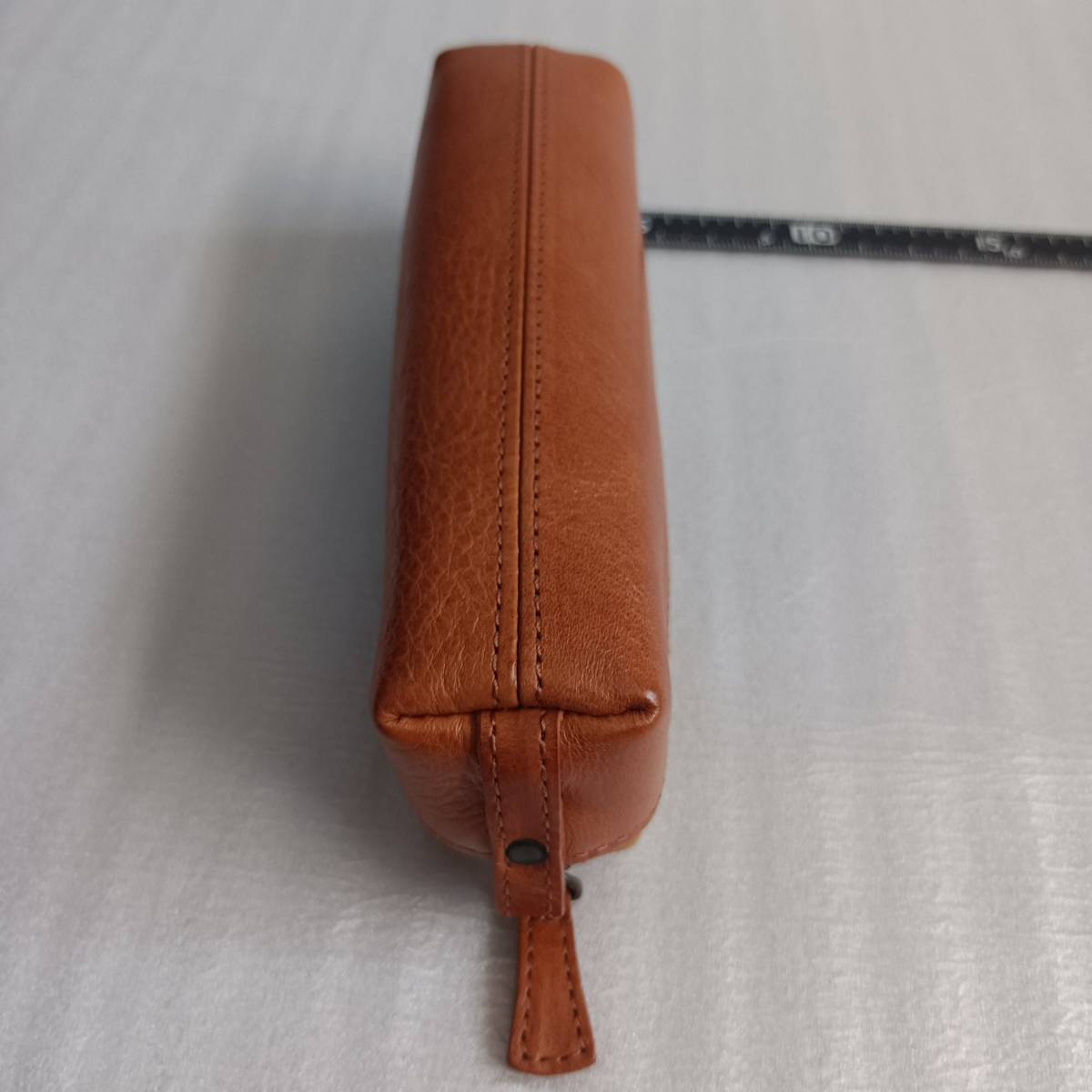 未使用 B.stuff ペンケース 筆箱 ハンドバッグ 牛皮 ブラウン 未使用 B.stuff ペンケース 筆箱 ハンドバッグ 牛皮 ブラウン