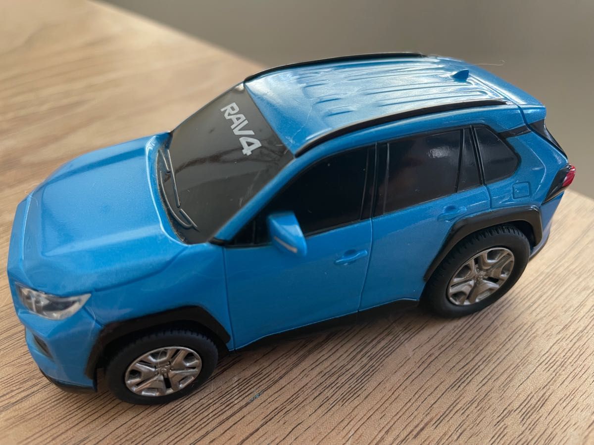 非売品　トヨタ　プルバック　プリウス　RAV4