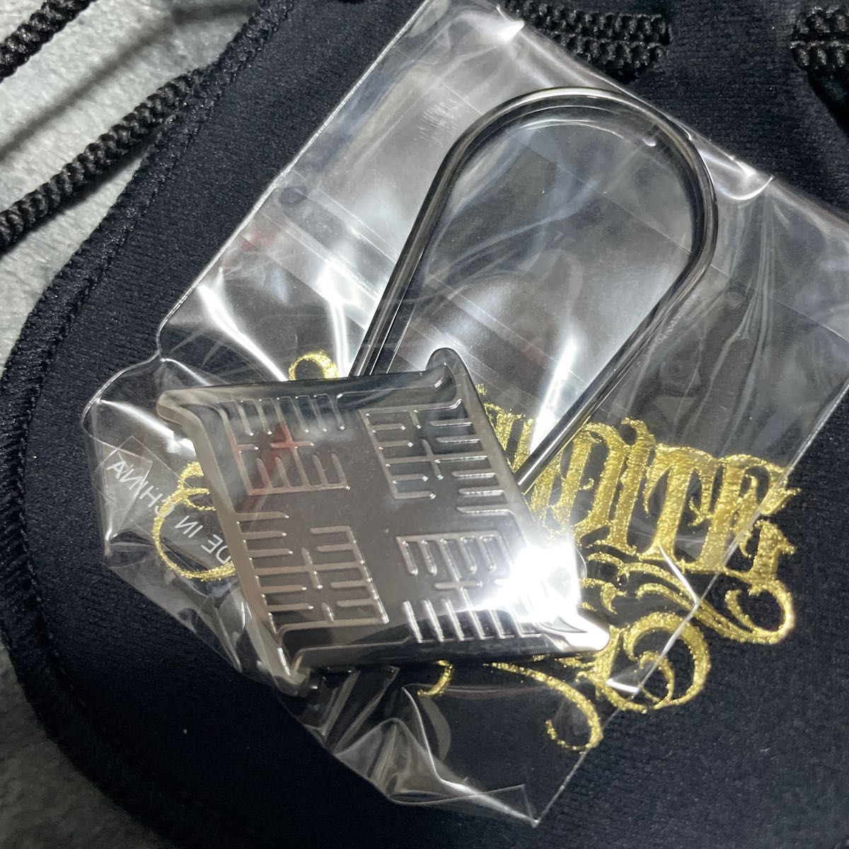 麻 LOGO KEY HOLDER BLACK 舐達麻 BUDSPOOL Yahoo!フリマ（旧）-