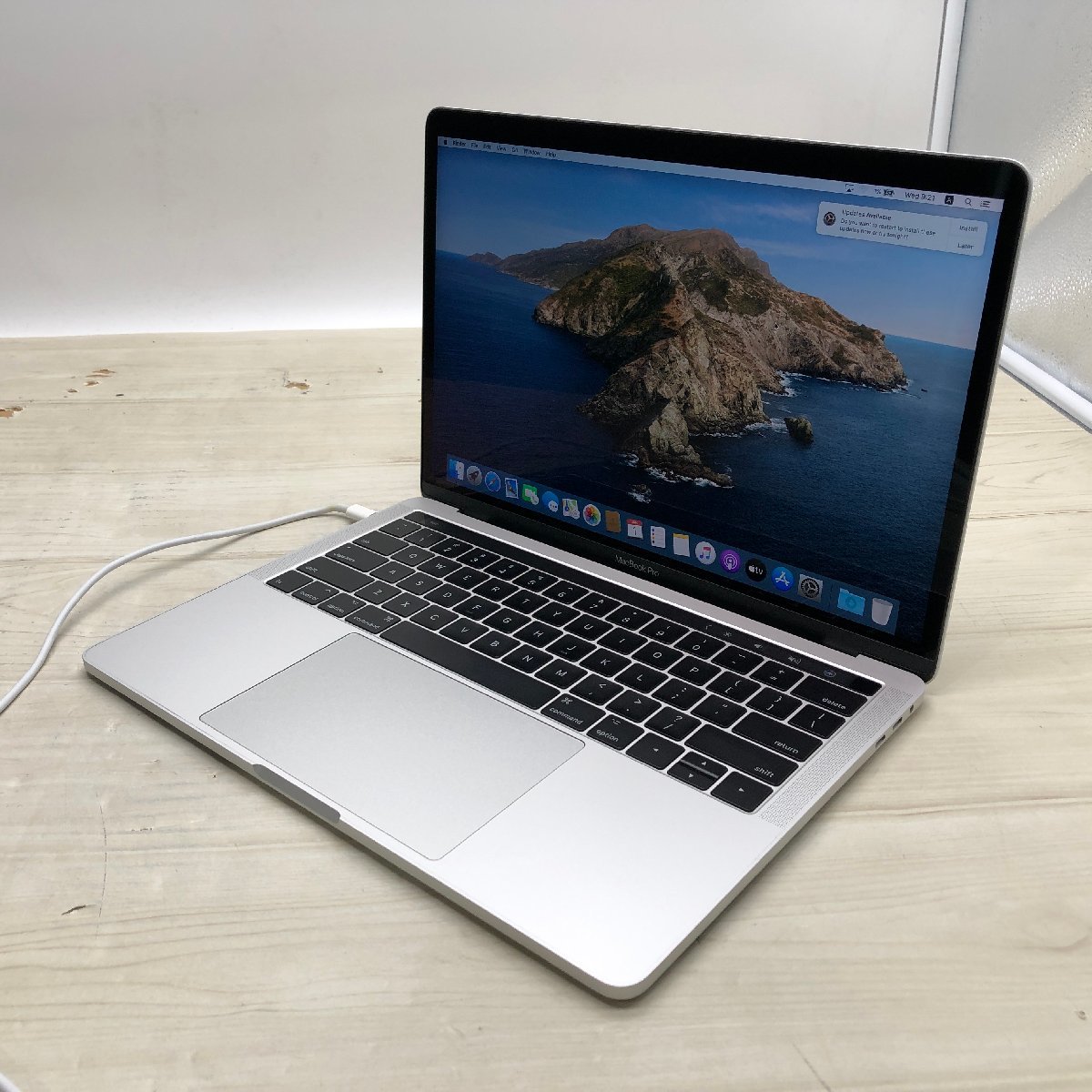 難あり】 Apple MacBook Pro 13-inch 2017 Four Thunderbolt 3 ports