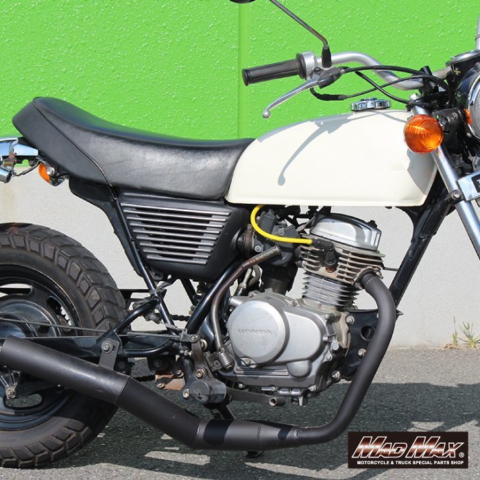 MADMAX バイク用品 HONDA ホンダ エイプ50(AC16/AC18) アルフインカバー APE50 サイドカバー (アルフィン) ブラック 削出し【送料800円】_画像4