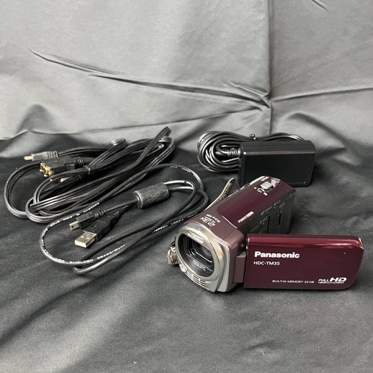 Panasonic HDC-TM35 フルハイビジョン 32GB ビデオカメラ パナソニック