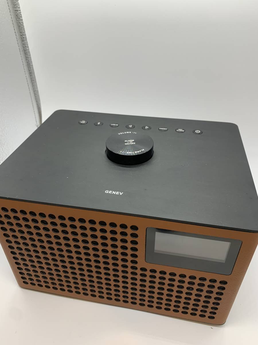 GENEVA(ジェネバ) Acustica A210 ハイエンドFMラジオ GENEVA(ジェネバ) Acustica A210 ハイエンドFMラジオ