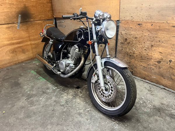 ヤフオク! - ヤマハ SR400 RH01 動画あり 1スタ 落札後の返...