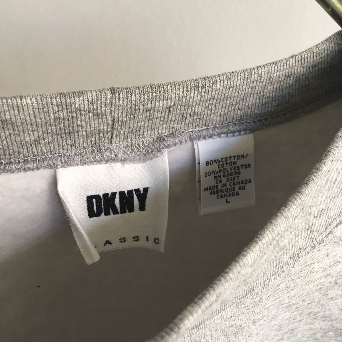 Sản phẩm 【DKNY】ダナキャランニューヨーク ロゴ スウェットシャツ