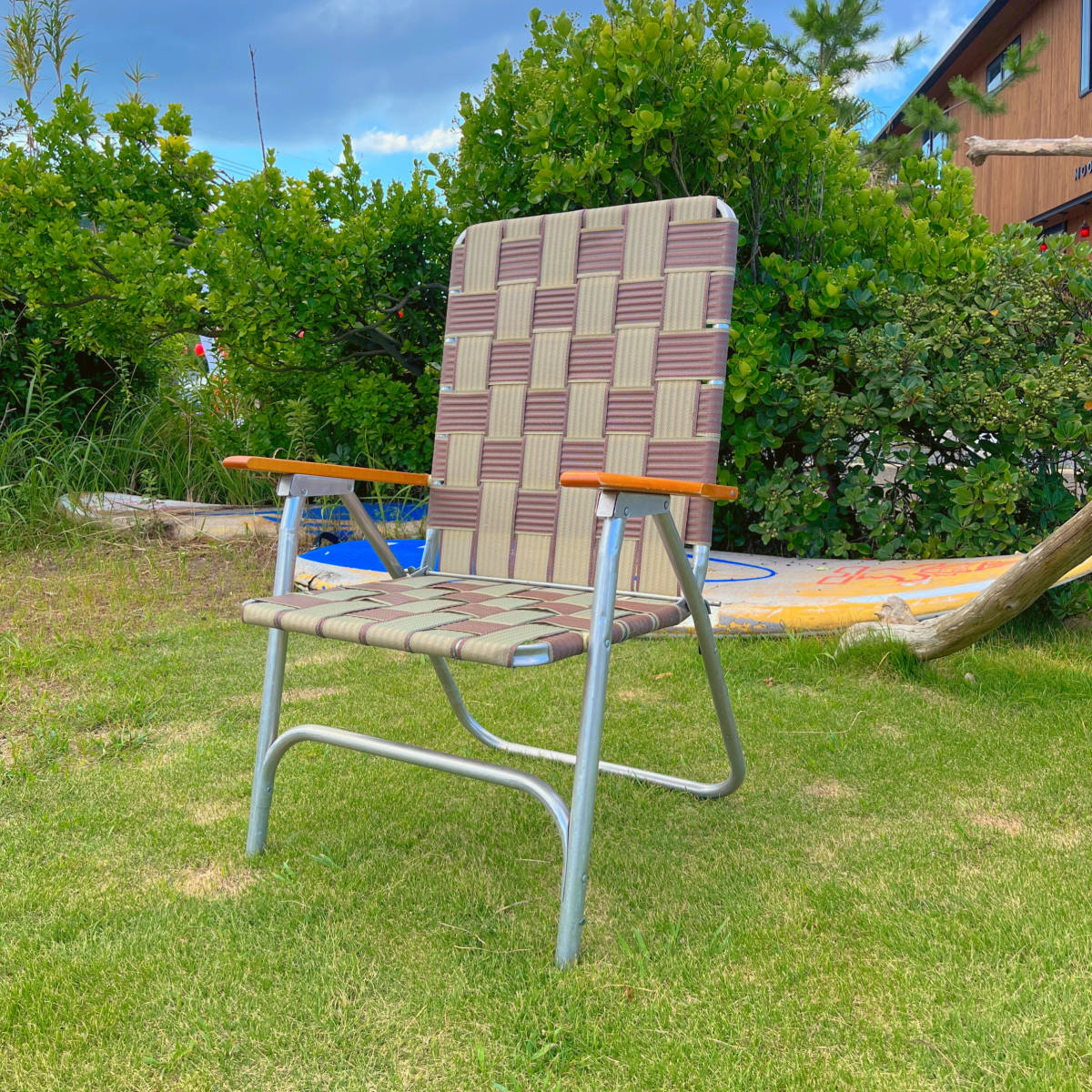 【チェア / 椅子】 ビンテージローンチェア (Lawn Chair) ウッド アウトドア キャンプ ガーデン 折りたたみ 茶 02_画像2