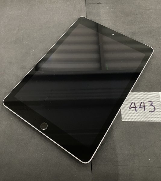 ジャンク扱い】SIMフリー Apple iPad6 Wi-Fi + Cellular 32GB スペース