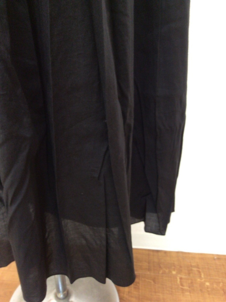 アナトリエ 黒のウエストゴムスカート サイズ38_画像2