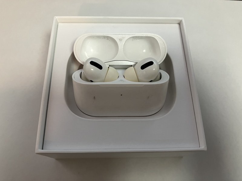 数量限定価格!! FF101 AirPods Pro 第1世代 MWP22J/A 箱/付属品あり ジャンク その他 数量限定価格!! FF101 AirPods Pro 第1世代 MWP22J/A 箱/付属品あり ジャンク その他