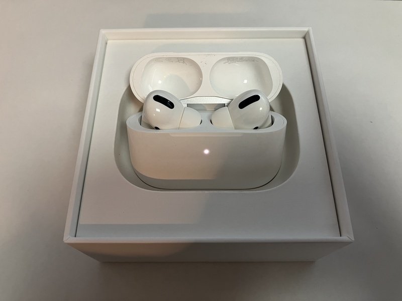 高級ブランド Pro AirPods FF163 第1世代 ジャンク 箱り MWP22J/A その他 高級ブランド Pro AirPods FF163 第1世代 ジャンク 箱り MWP22J/A その他