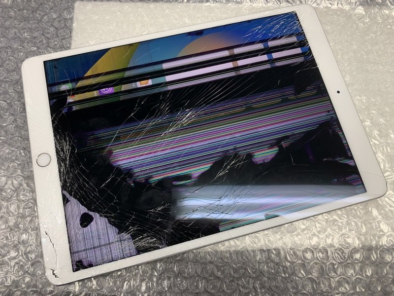 上質で快適 iPad SIMフリー DP597 Pro ロックOFF ジャンク 64GB