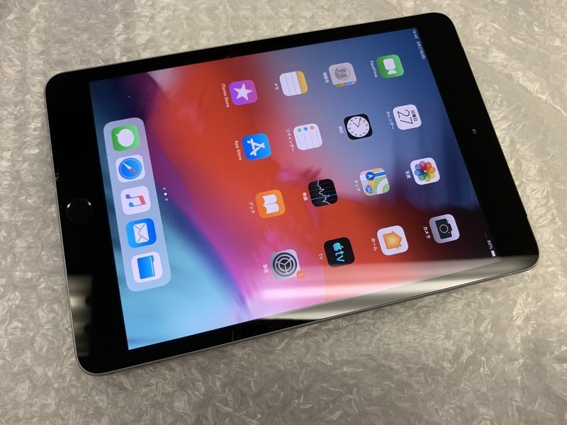 DQ432 au iPad mini 第3世代 Wi-Fi+Cellular A1600 スペースグレイ