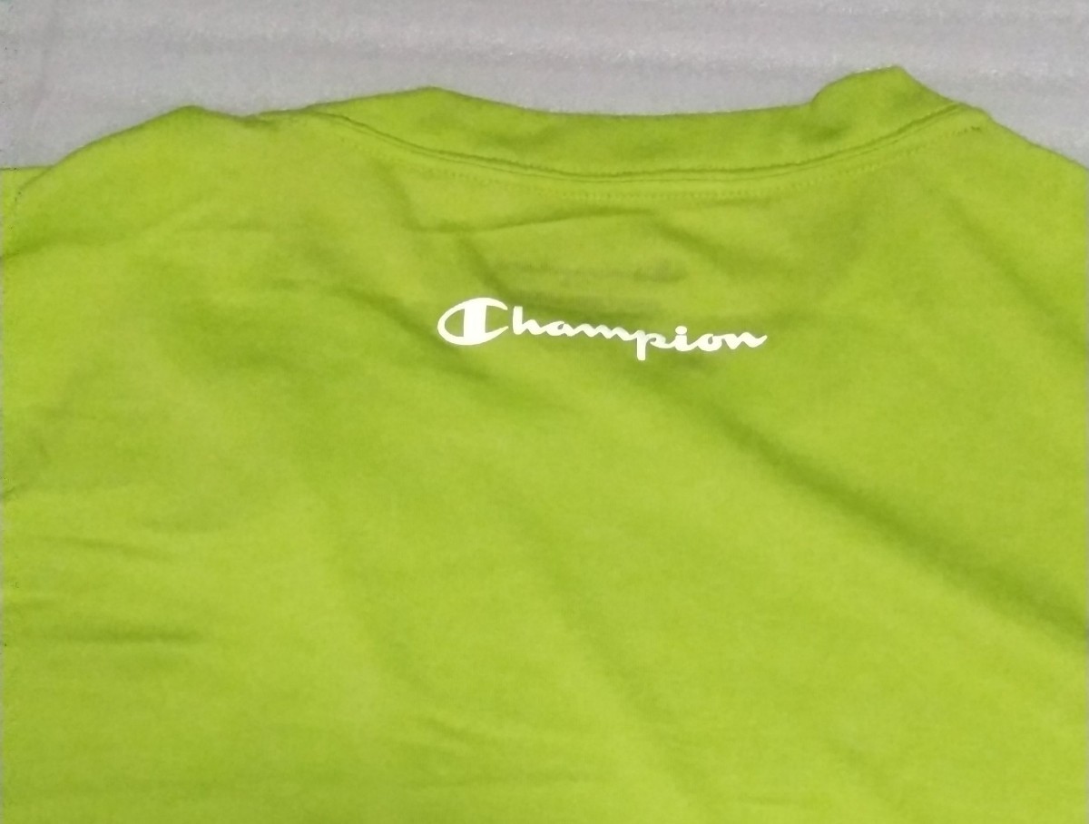 ☆未使用 Champion チャンピオン C VAPOR ショート半袖 Tシャツ ティー スポーツ ウェア C3-KS320 メンズ サイズ L 抗菌防臭ライム緑グレイ_首の後ろの部分です。
