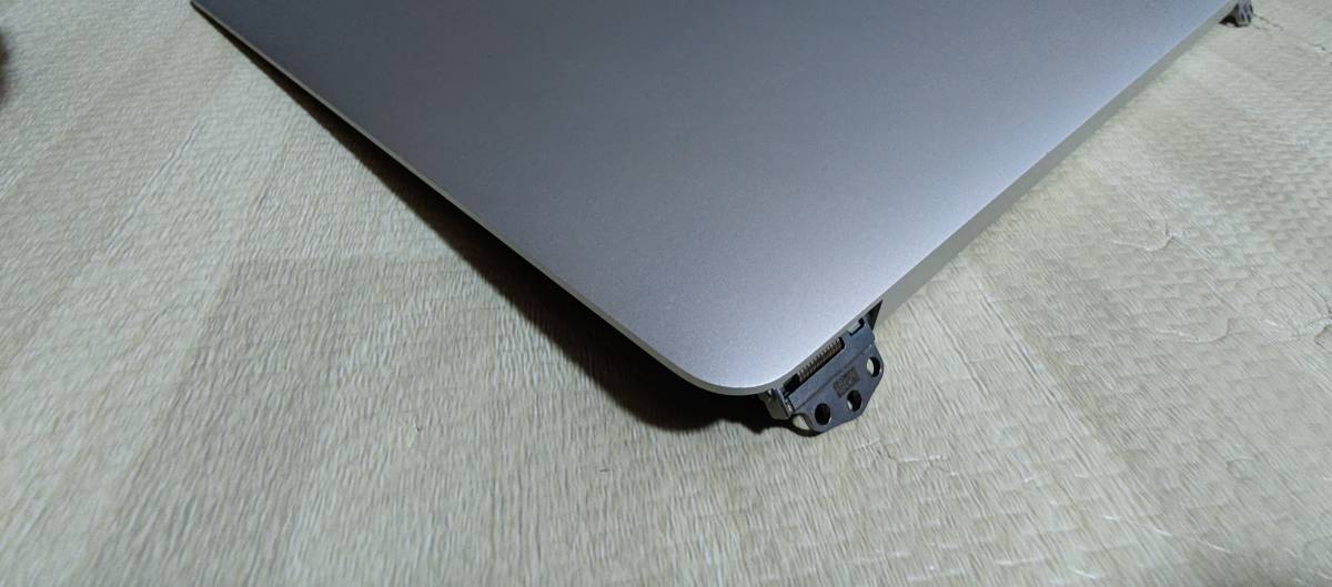 ★動作確認済★Macbook Air　13インチ2020 A2179 2018-2019 A1932用液晶画面トップカバー（シルバー色）⑤_画像5