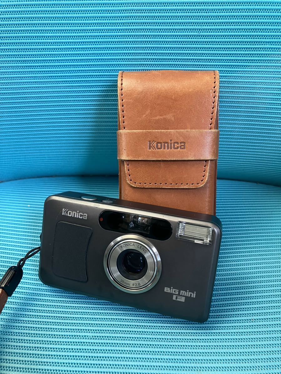 KONICA BIGMINI F コンパクトフィルムカメラ フィルムカメラ ○正常品○巻き上げ巻き戻し確認済み○コレクション○フラッシュ点灯 