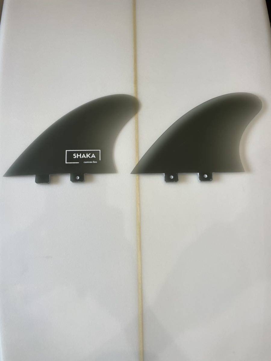 Yahoo!オークション - 新品shaka custom fin twinモデル スモーク Yahoo!オークション - 新品shaka custom fin twinモデル スモーク