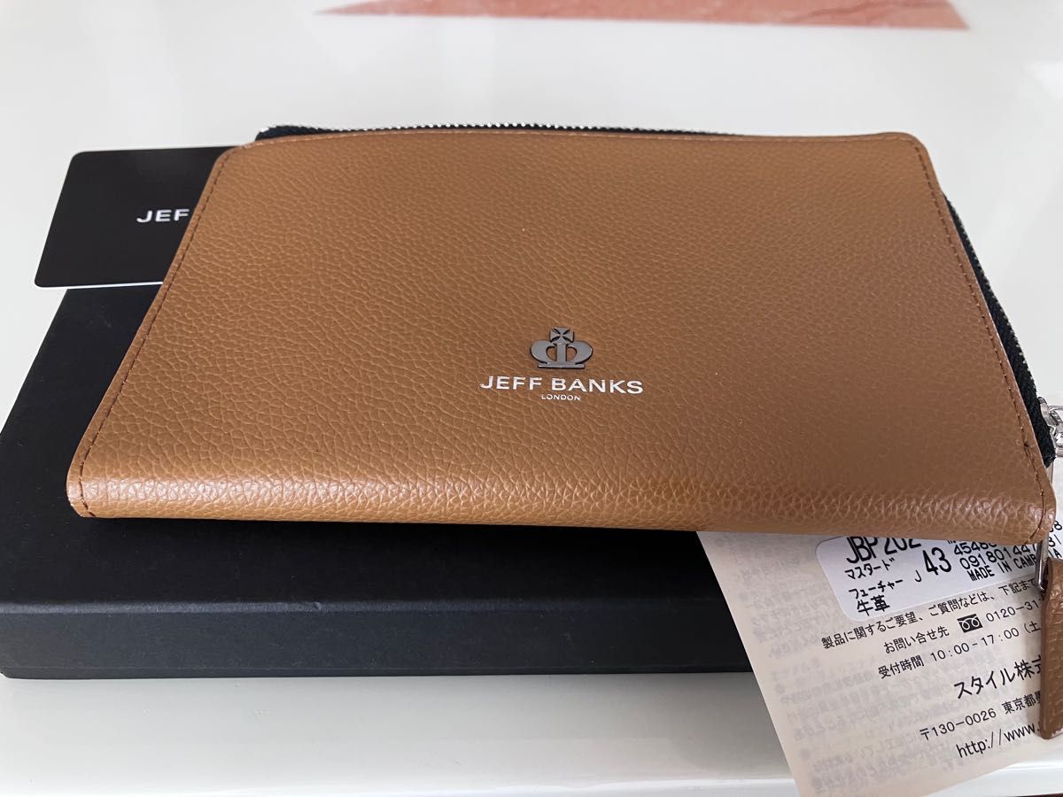 新品未使用品　JEFF BANKS 小物入れ財布、カードケース　万能な品物。サイズ17×10×2.5cm品物番号　JBP202