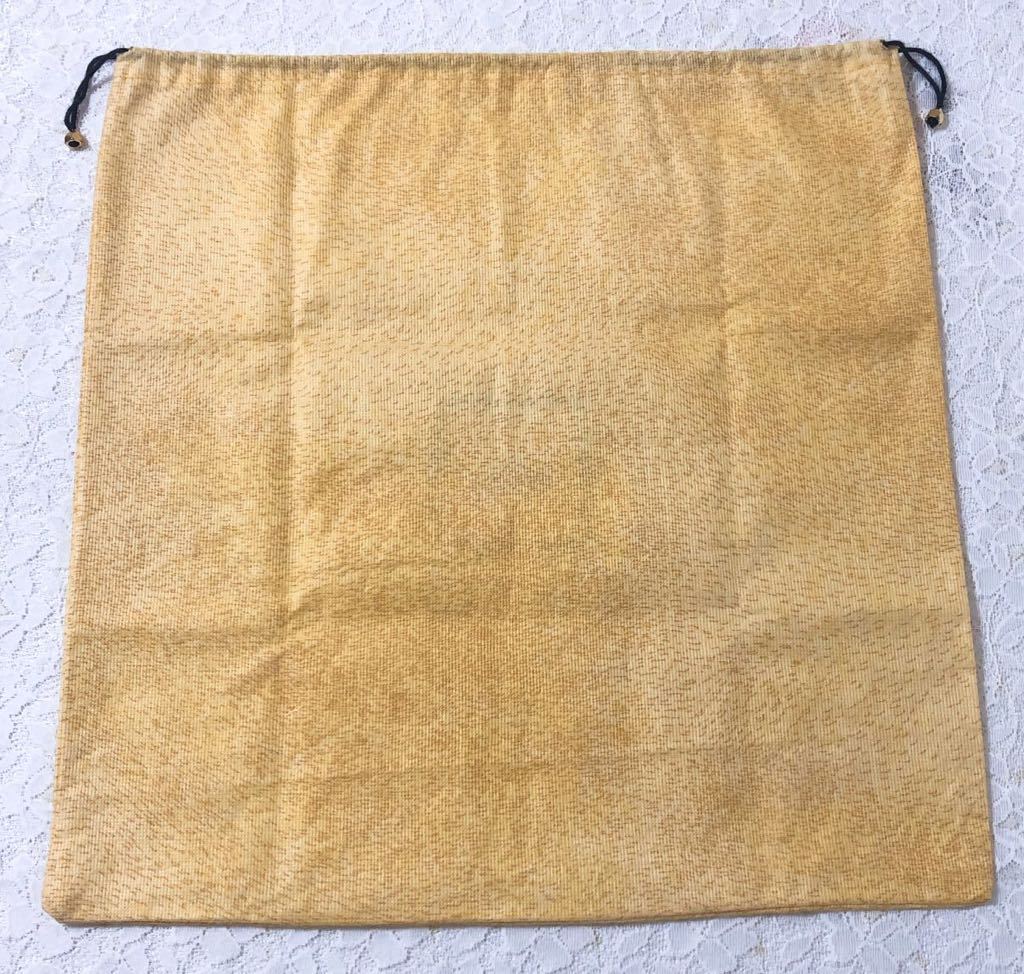 フェンディ「FENDI」バッグ保存袋 ヴィンテージ 旧型 (2863) 正規品 付属品 布袋 巾着袋 不織布製 イエロー 49×50cm 大きめサイズ _画像2