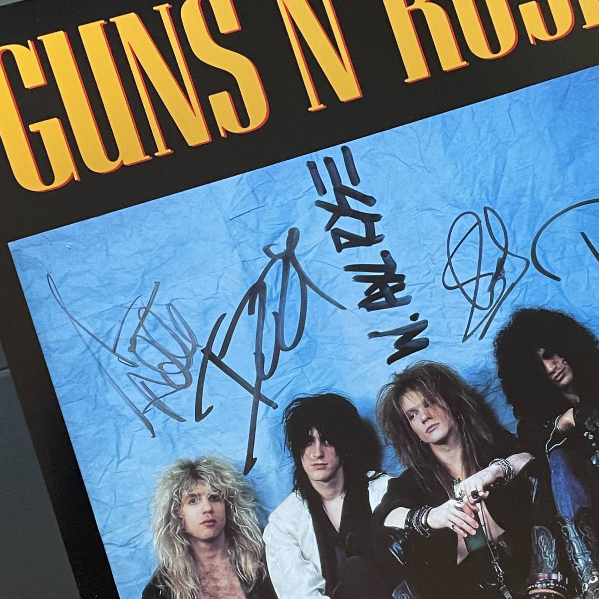サイン入りポスター★ガンズ・アンド・ローゼズ（Guns N' Roses/GN'R）アペタイト・フォー・ディストラクション/Appetite for Destruction_サインはプリントです