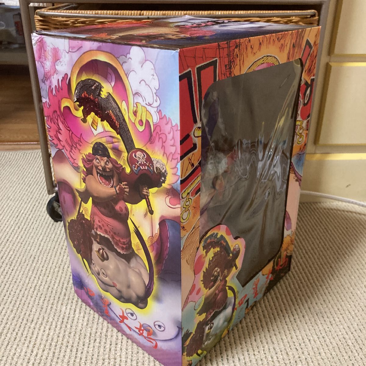 新品未開封・箱付き】ビッグマム 28cm ONE PIECE フィギュア 新品未開封・箱付き】ビッグマム 28cm ONE PIECE フィギュア