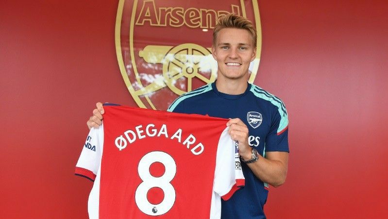 アーセナル Arsenal23/24 新ユニフォーム NO 8 ウーデゴール アーセナル Arsenal23/24 新ユニフォーム NO 8 ウーデゴール