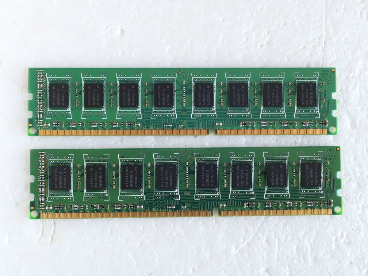 elixir DDR3 SDRAM(PC3-10600U)DDR3-1333/2GB×2枚=4GB ☆33_裏側です。