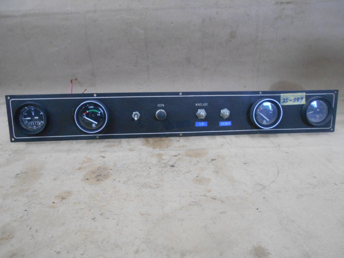 新品即決 25-587 VDOメーター 中古品 DC12v 燃料計、アワメーター