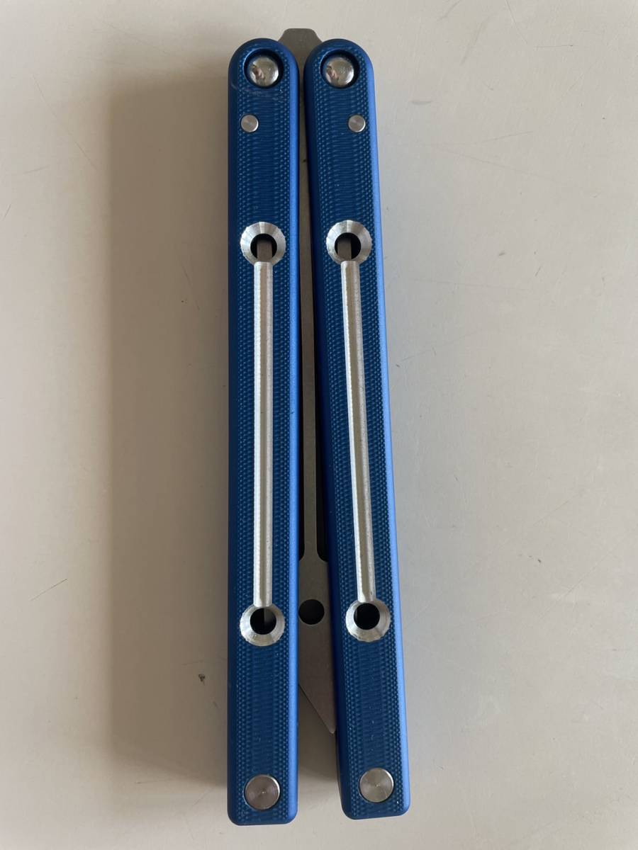 Dual-Tone Krake Raken Trainer V3 – Squid Industries