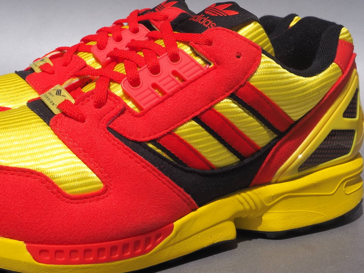 デッド!! 新品 22年製 28cm 限定 adidas オリジナルス ZX8000 Germany GY4682 ドイツカラー _画像5