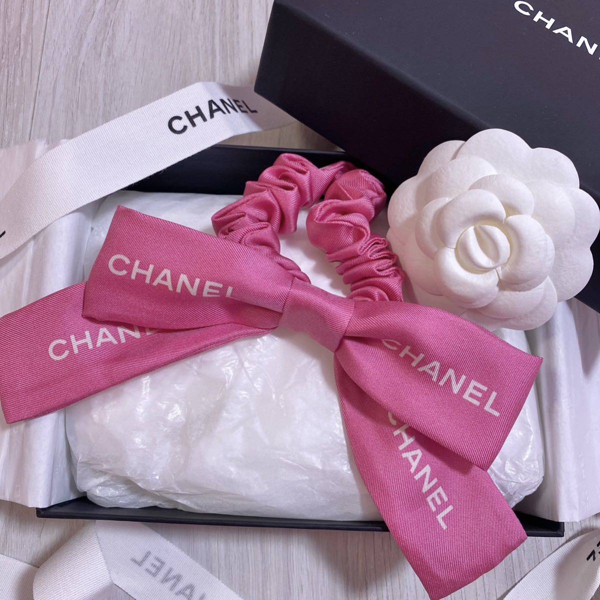 上質で快適 新品未使用 シャネル CHANEL ピンク リボン シュシュ