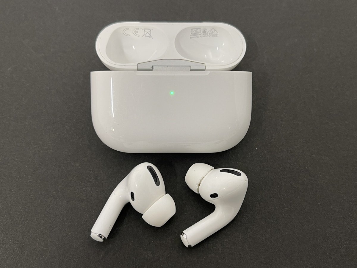 最安値SALE】 Apple AirPods Pro エアーポッズプロ VDj7G-m89739106463