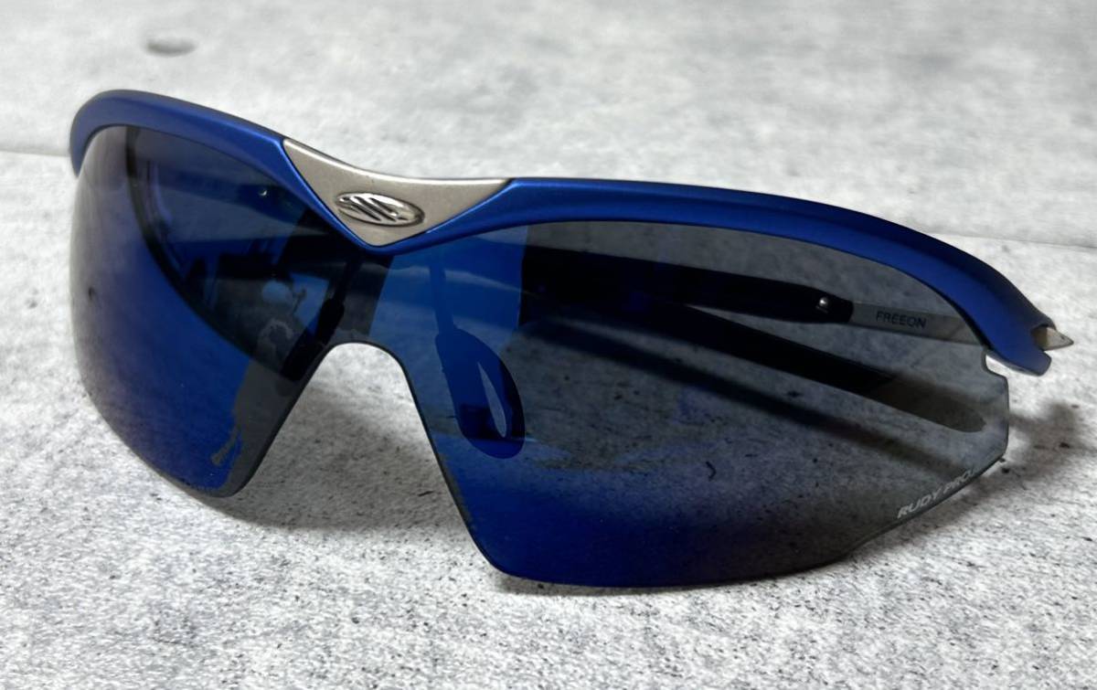  Italy made Rudy Project sunglasses blue blue case attaching FREEON RUDYPROJECT MADE IN ITALY.8155